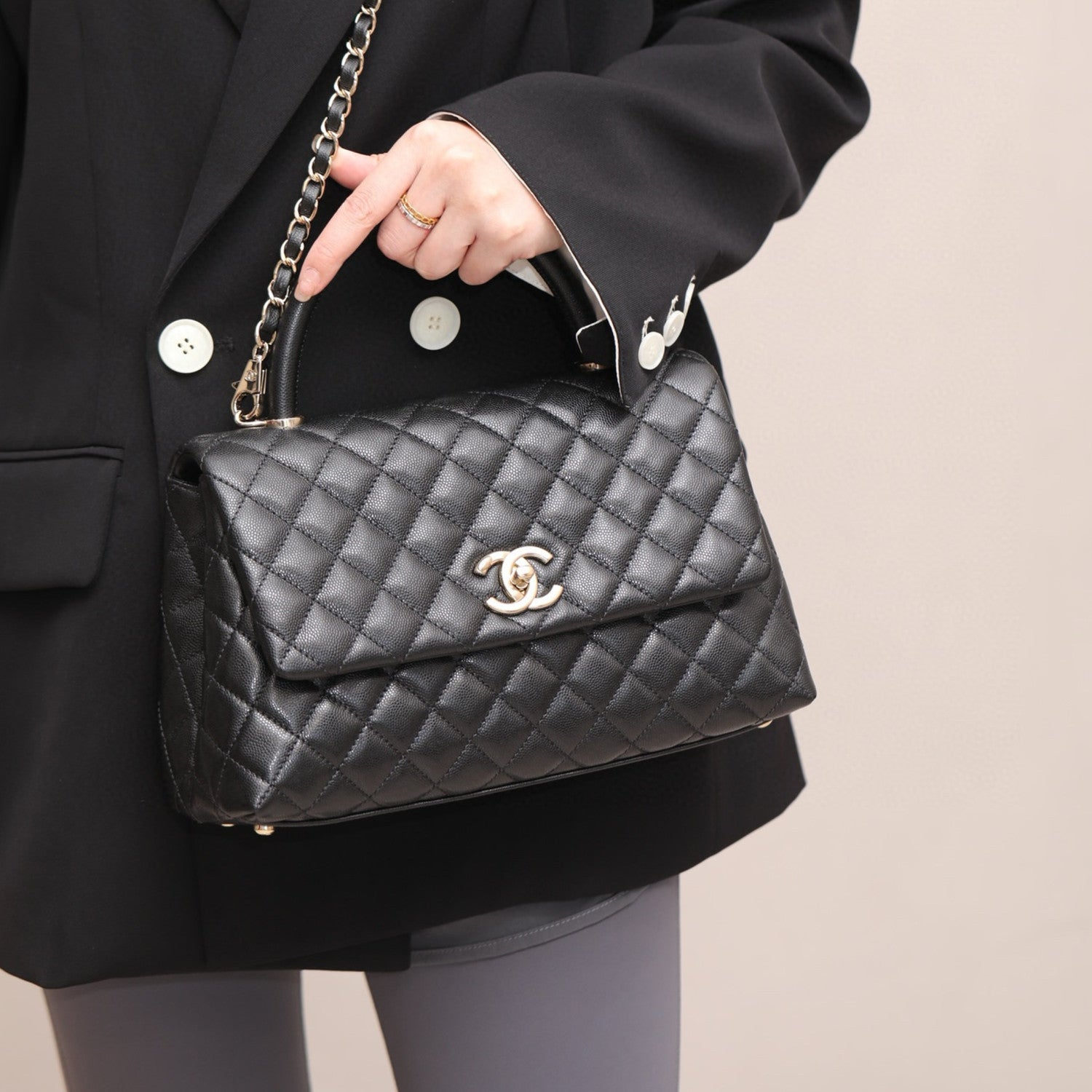 COCO Handle 16 Classic Logo Black Gold Leather Caviar Chain Shoulder Crossbody Mini Small Medium Women's Spring Summer Black Bag Bags #81386