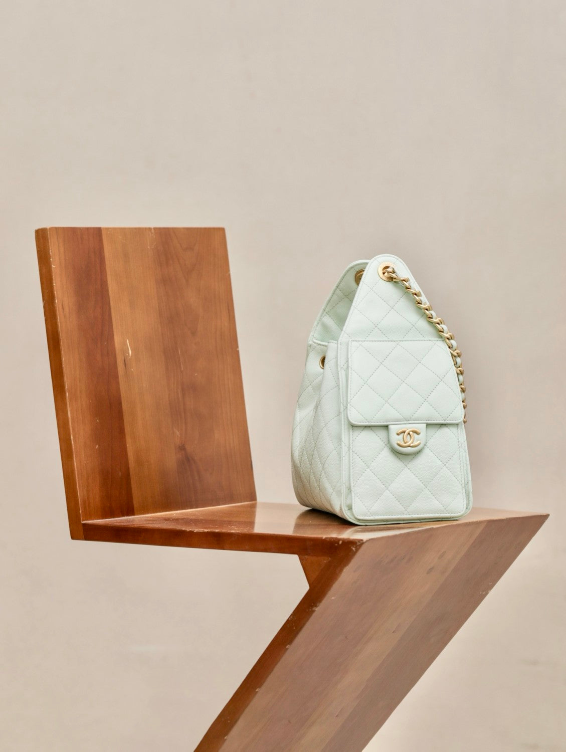 Women's Classic Double C Logo Solid Color Cowhide & Leather Tote Shoulder Bag Bags #77512