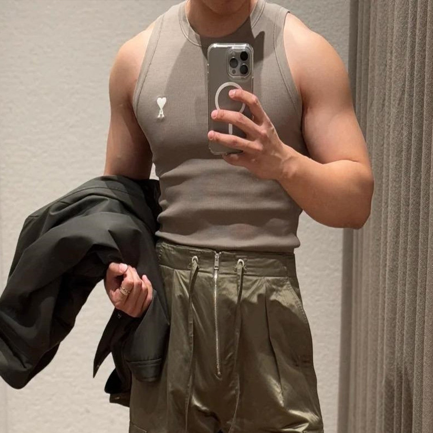 Ami Spring And Summer New Men's Solid Colour Adc Knitted Vest Love Heart Slim Sleeveless Round Neck Top Sleeveless T-Shirt #81153