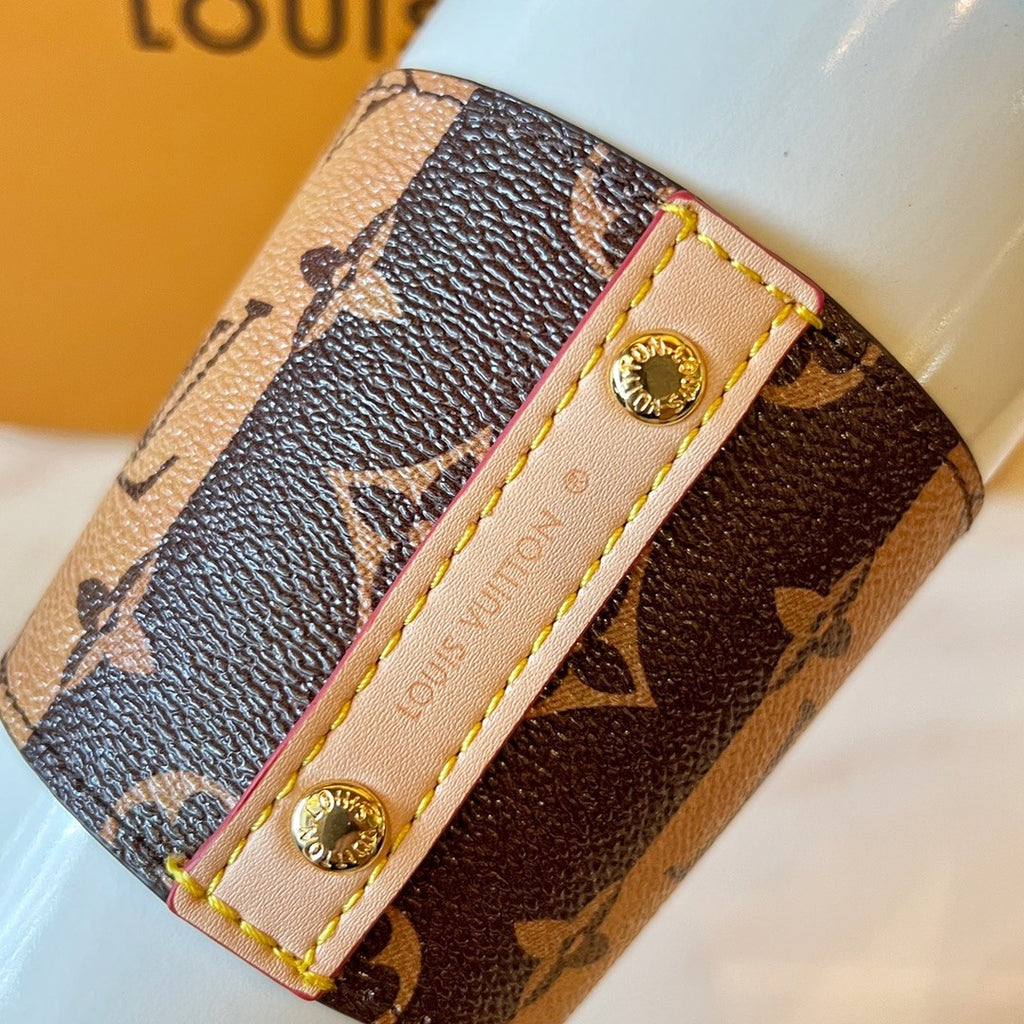 Duck Image Cowhide Mug Cover Ceramic Mugs Cup #72998