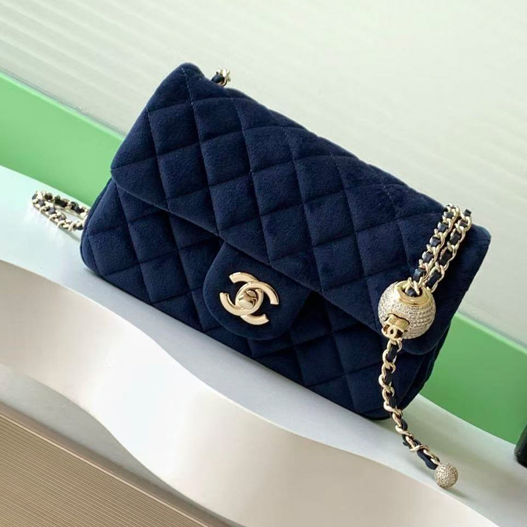 25a Diamond Ball CF Velvet Clutch Women's Fashionable Exquisite Mini Crossbody Chain-Strap Flap Bag #193617