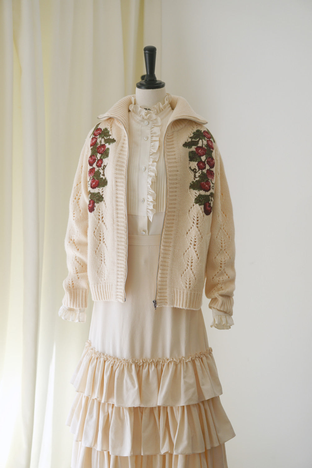 Women's Spring Cherry Embroidery Wool Knitted Jacket Skeleton Zip Knit Fashion Elegant Cute Lapel Sweater Cardigan Ngvp #9914