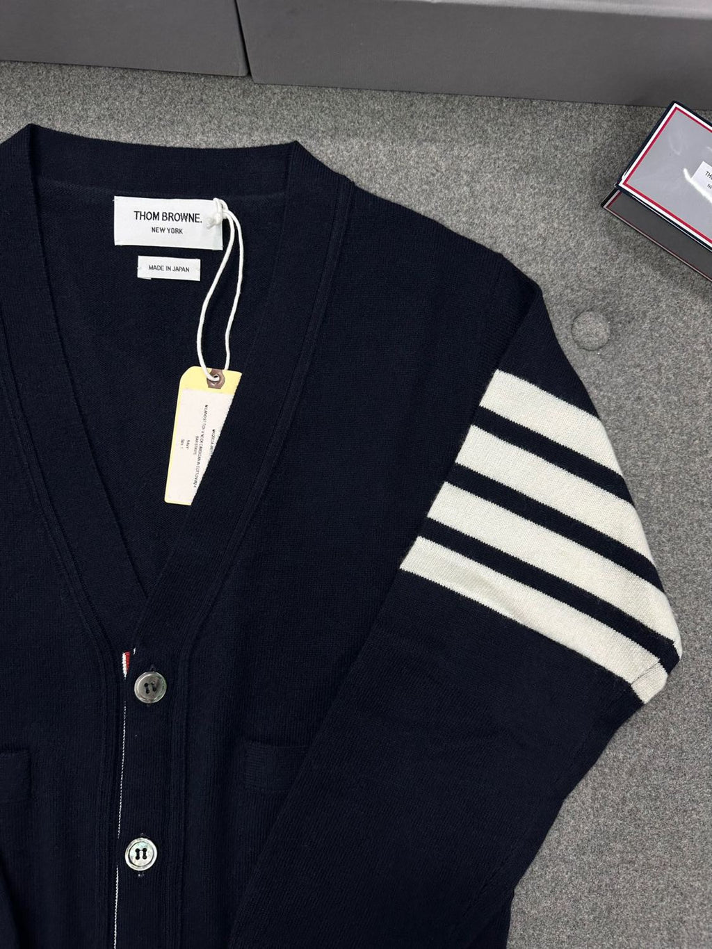 TB  Men's Spring & Autumn Striped Solid Color V-Neck Cashmere Fitted Long Sleeve Knit Cardigan Ngvp #1945