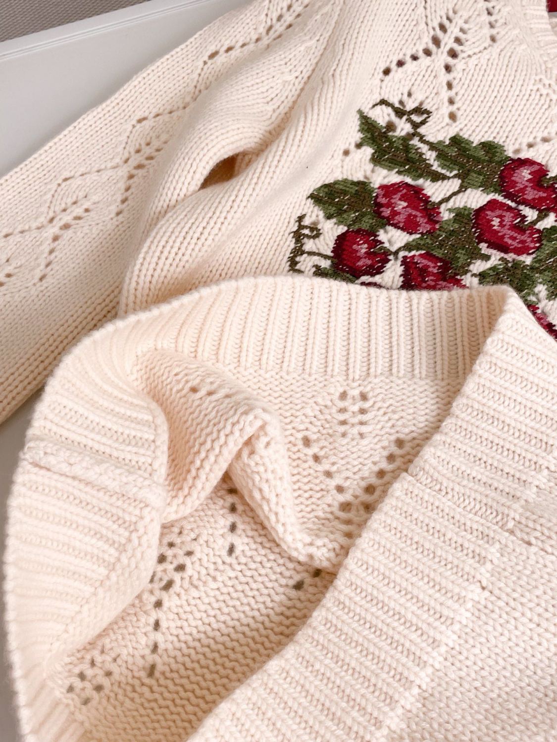 Women's Spring. Autumn And Winter Cherry Embroidery Round Neck Solid Color Fitted Long Sleeve Hollow Knit Wool Sweater Ngvp #9725