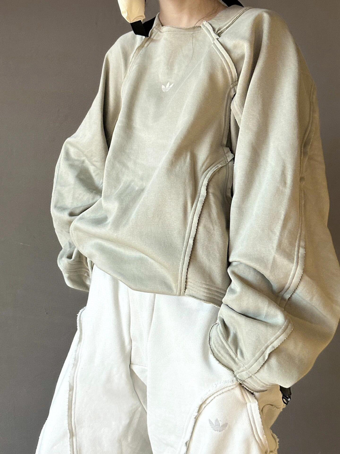 Originals X HAMCUS Men's and Women's Solid Colour Cropped Round Neck Pullover Long Sleeve Sweatshirt #99124