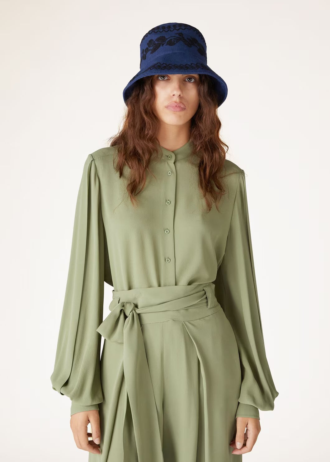 Women's Spring Summer Autumn Solid Color Single Breasted Silk Sheryl Shirt Casual Tie Pleated Gralan Pants Suit Set Ngvp #8742