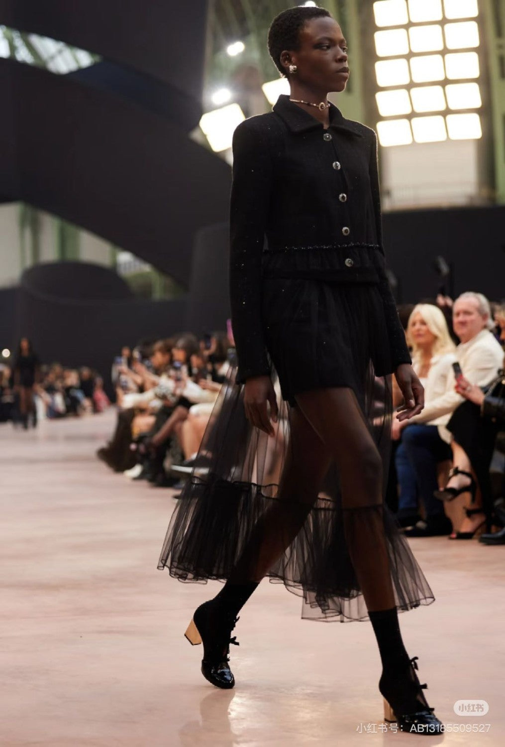 Women's Fall/winter Layering Sheer Lace Skirt Fashionable Trendy Elegant And Exquisite Skirt #192779