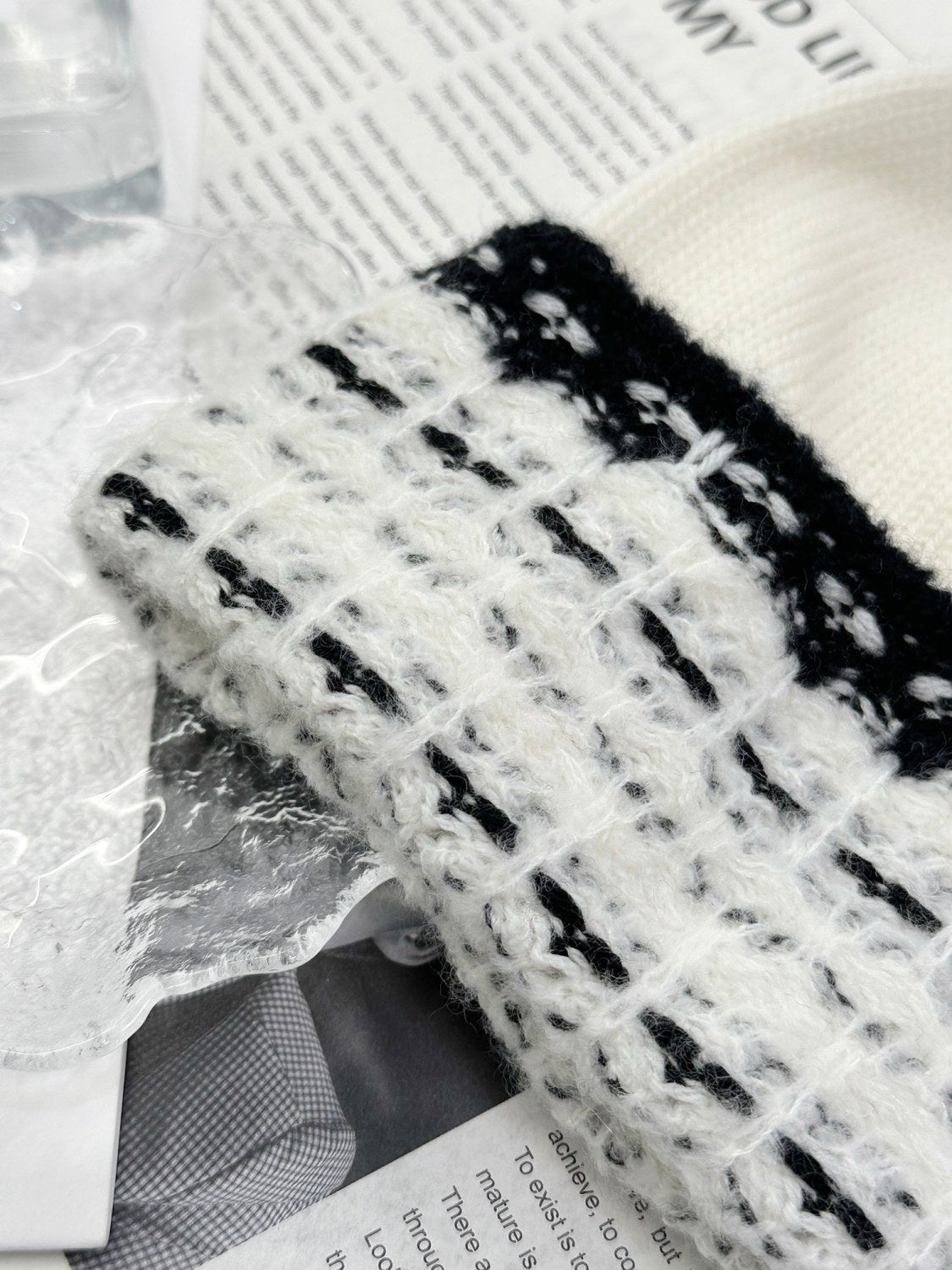 Women's Winter Black and White Wool Knit Hat Cap #73139