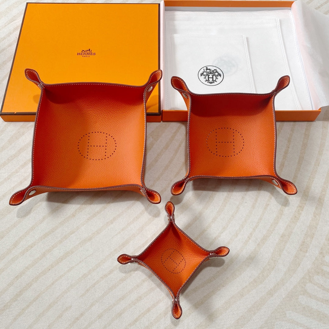 Simple Fashion Logo Printing Small 13x13cm Medium 22x22cm Large 25x25cm Whole Set Sold Color Blocking Leather Tray Accessories Ornaments #72946