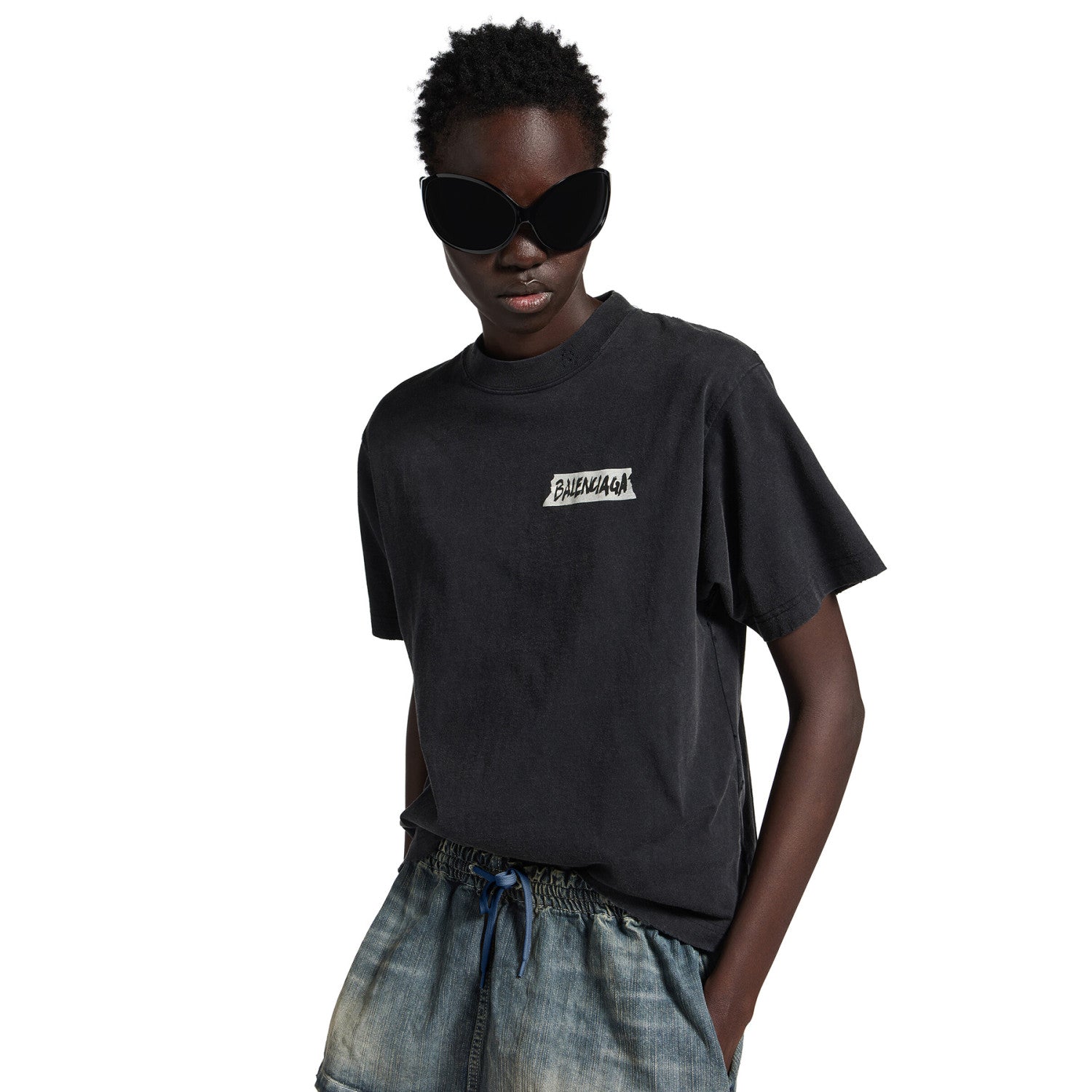 26 Spring New Arrivals Masking Tape Medium Fit T-shirt Men's & Women's Spring/summer Fashion Trend Black & White Letter Logo T-shirt #82156A