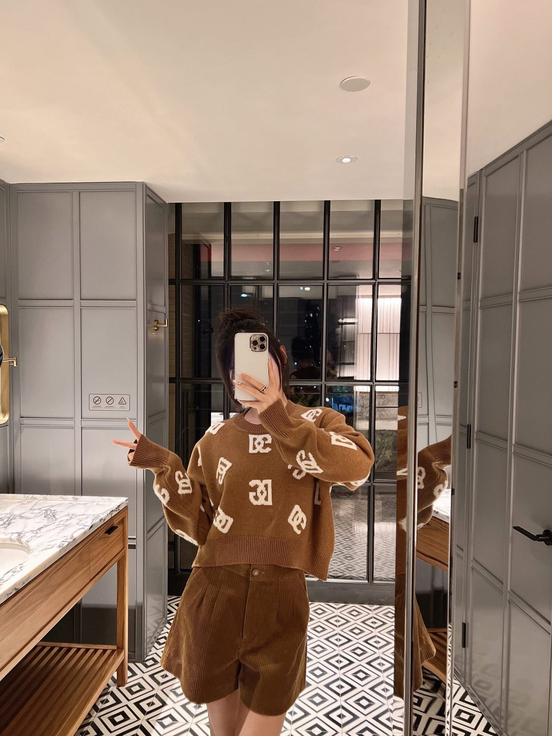 Women's Spring and Autumn Khaki Wool Crew Neck Sweater Pullover #72659