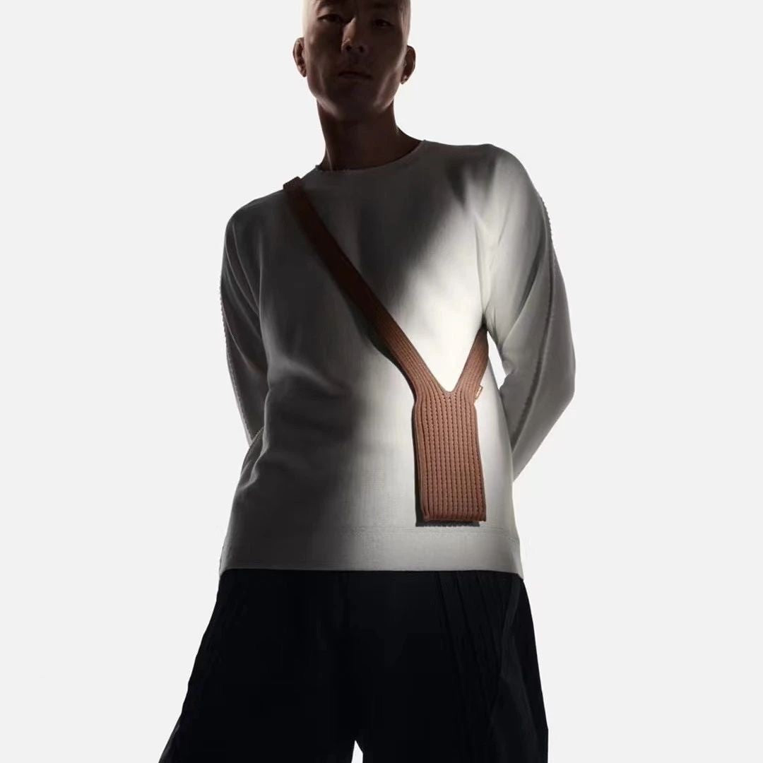 2025 New iPhone Pocket Official Site Knit Phone Pouch Compatible with Apple/Huawei Series Mini Pocket iPhone 17 Pro Max Case Woven Bag Long Crossbody Bag #82235A