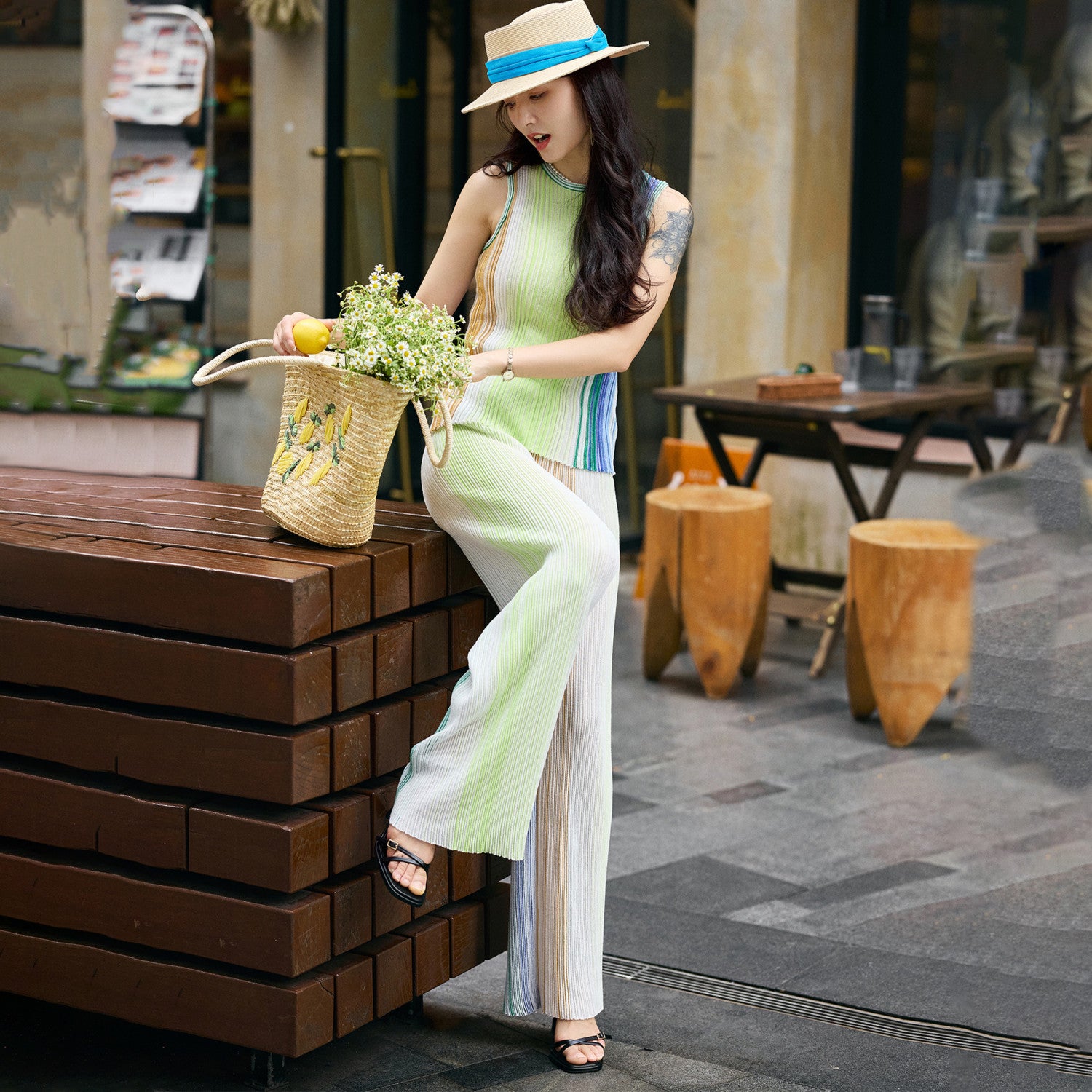 Missoni Women's Spring And Summer Fashion Elegant Colorful Striped Golden Silk Knit Clashing Sleeveless Vest T-shirt Casual Pants Set Suit Ngvp #1758