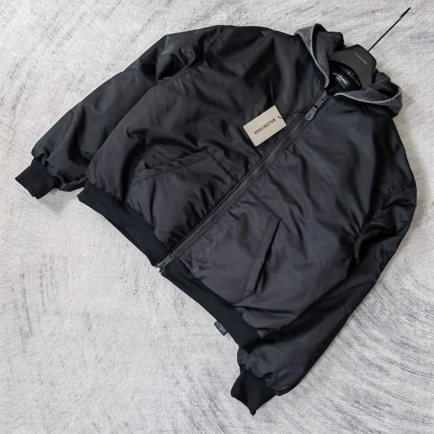 BOMBER Autumn and Winter New Style Logo Double-Ring Letter Embroidery Quilted Flight Jacket Hooded Outerwear #194271