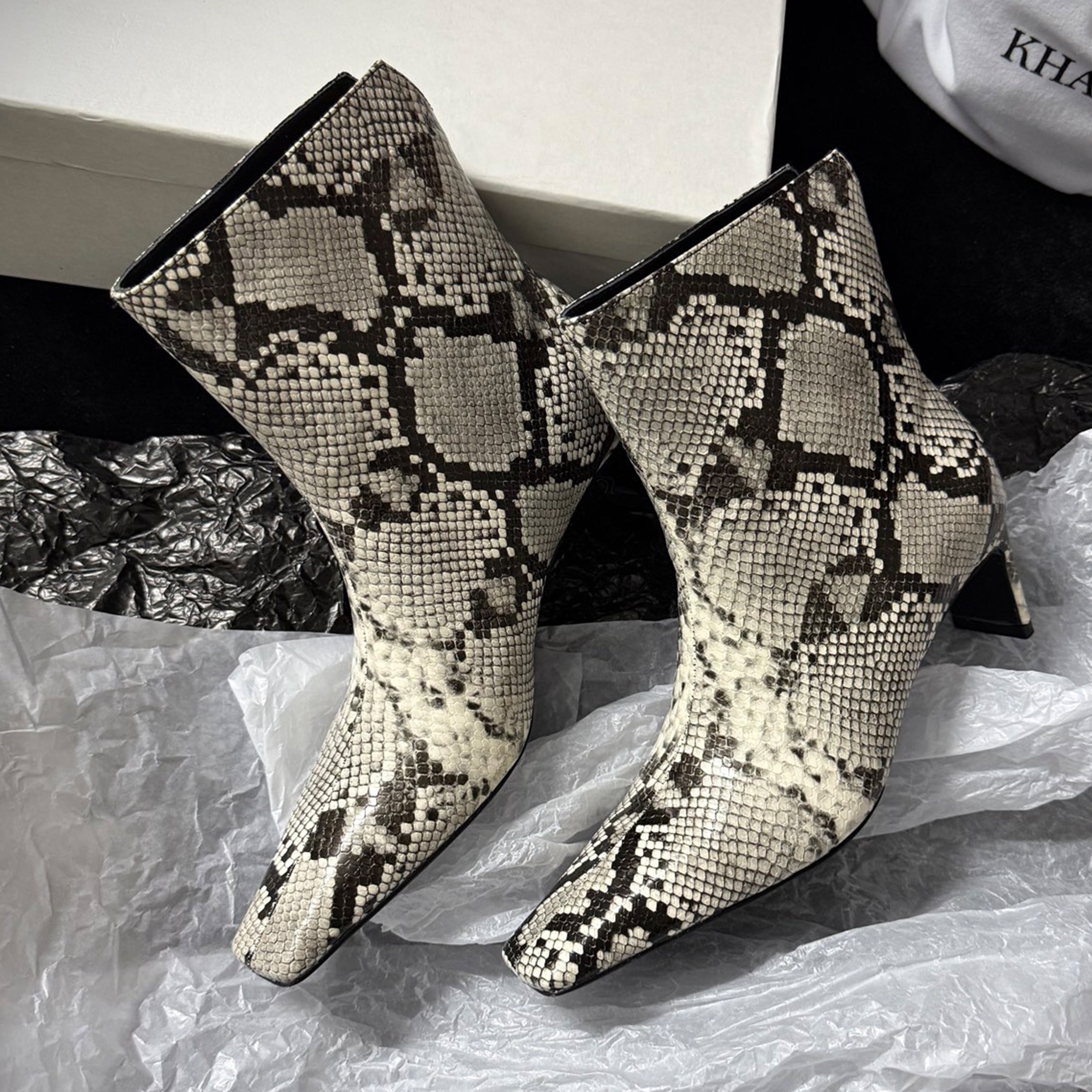 Khaite Ona Ankle Boot  Women's Fashionable Autumn/winter Mid-calf Boots Stylish Fashionable And Sexy Snake-print Short Shoes #2171