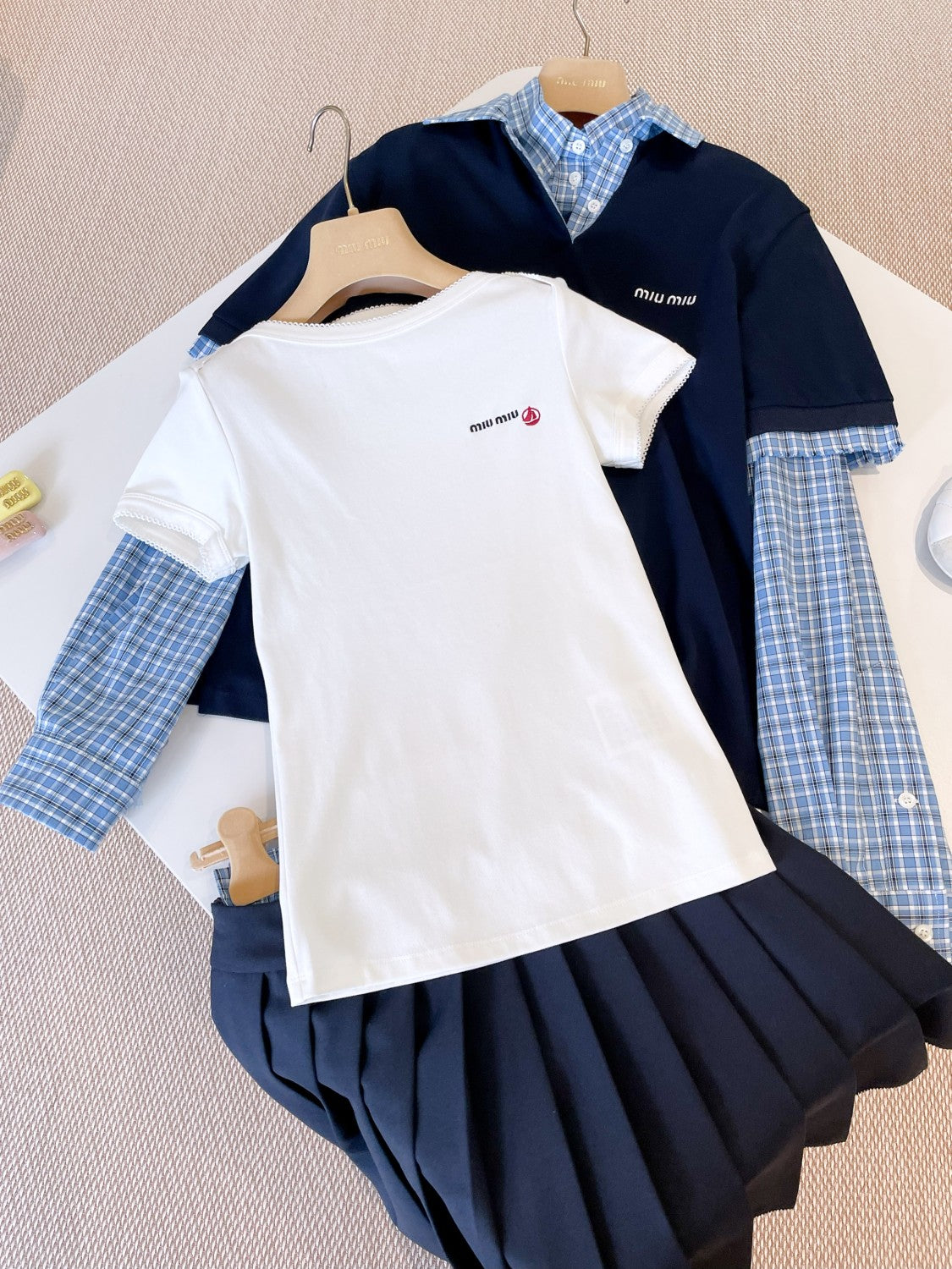 Women's Summer White Breathable Short Sleeve Tee T-shirt - Minimalist Casual Wear #75716