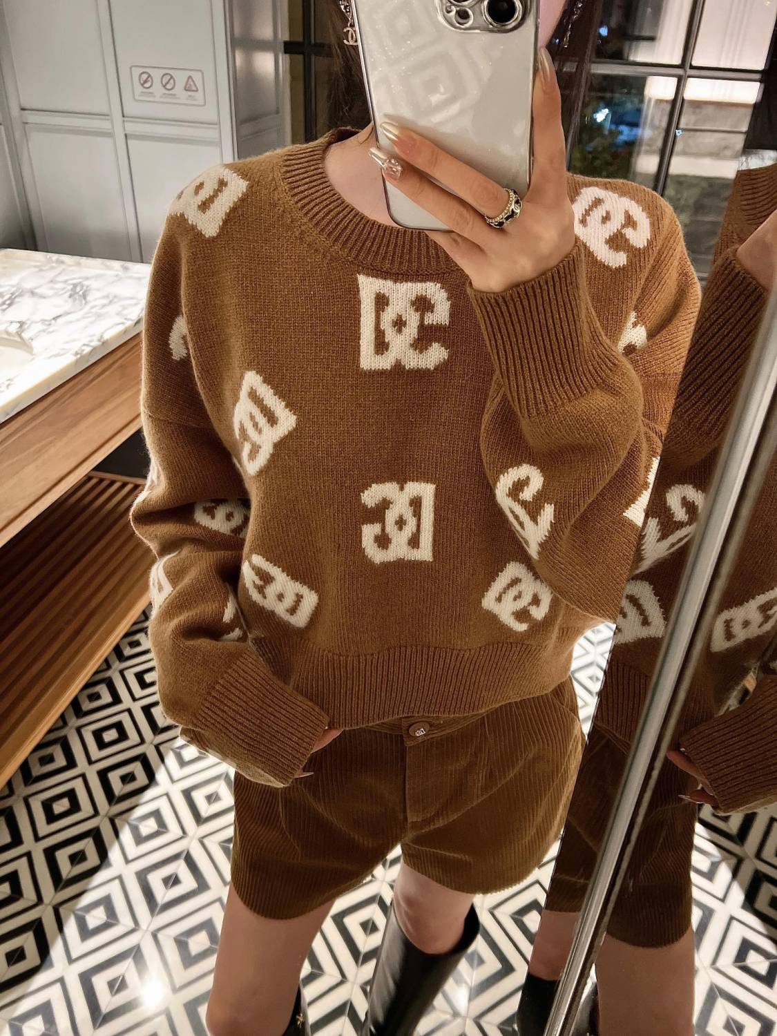 Women's Spring and Autumn Khaki Wool Crew Neck Sweater Pullover #72659