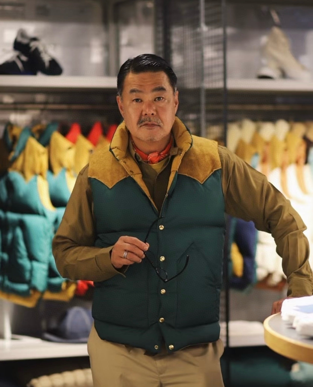 Rocky Mountain Featherbed Men's Fall/Winter Patchwork Leather Stand-Up Collar Single-Button Vest Solid Color Sleeveless Down Vest Ngvp #2513