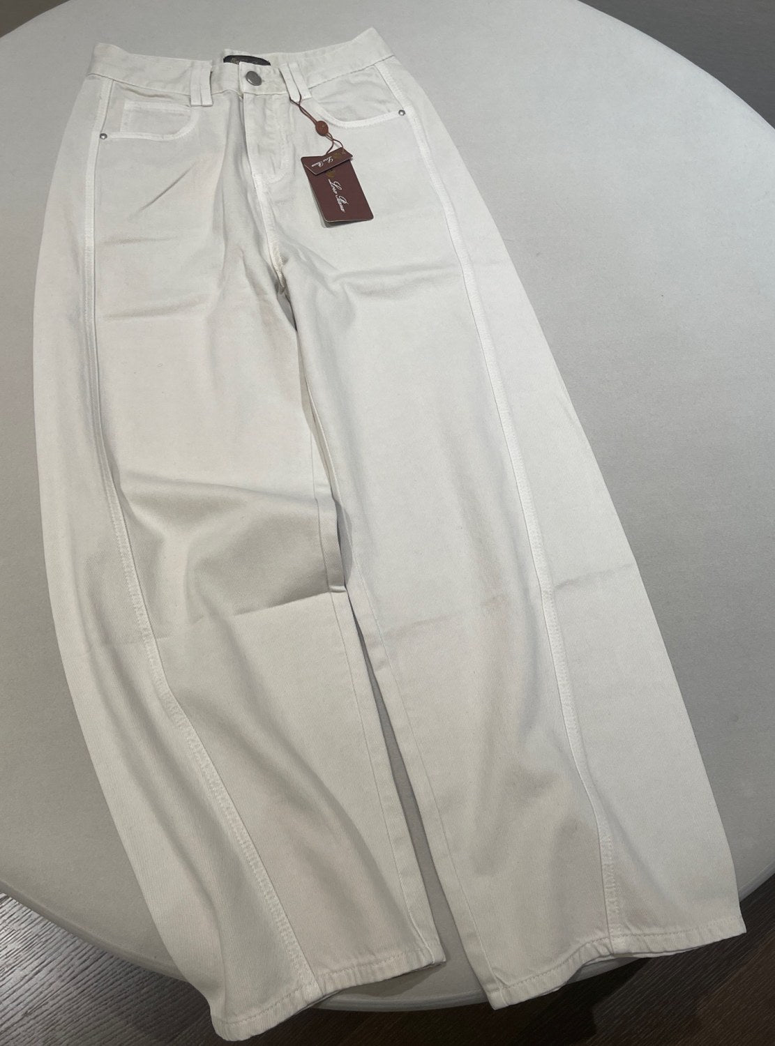 LP Women's Spring/summer Low-rise White Wide-leg Denim Pants With Leather Label Pocket And Embroidery Stylish Trendy.understated Casual Jeans #194477