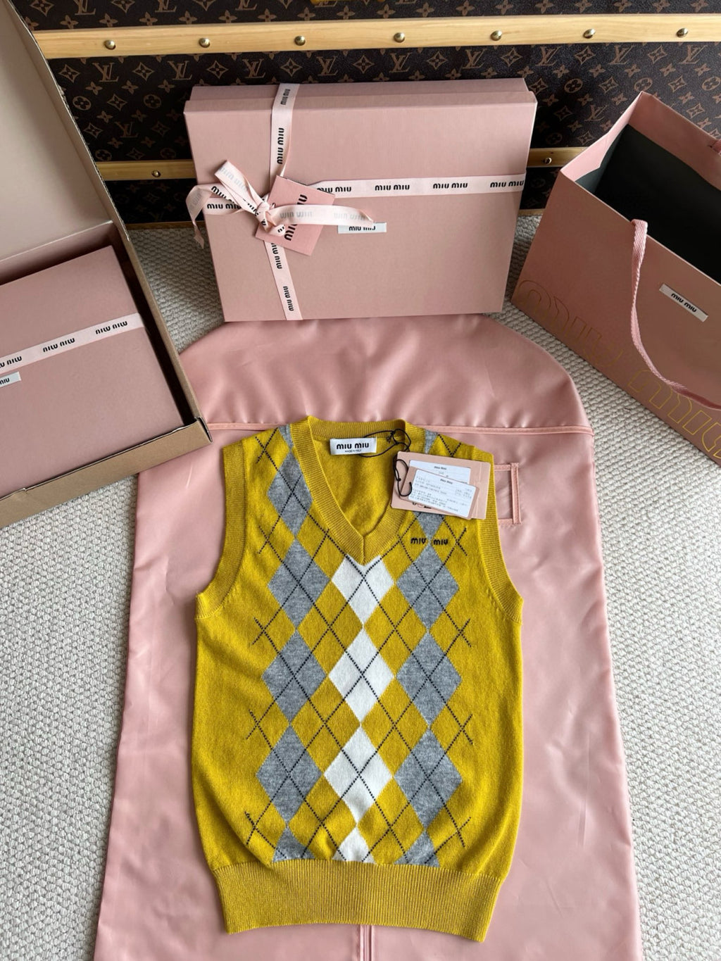 Women's Fall/winter Fashion Casual V-neck Letter Print Pullover Cashmere Vest #78463