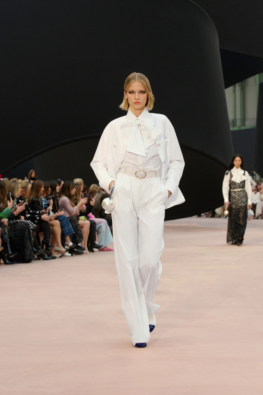 Women's Spring/Summer White Bow Cotton Collar Shirt Understated Luxury. Elegant and Refined Button-Up Long Sleeve Shirt  #194474