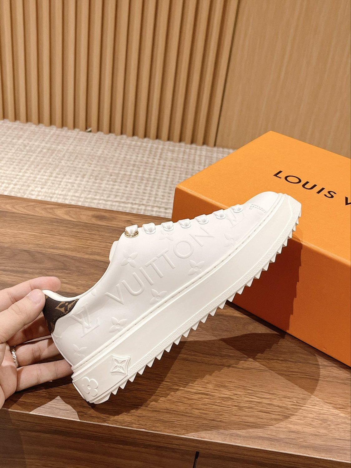 Time Out Women's Solid Color Letter Print Leather Low-Top Lace-Up Casual Shoes #77748