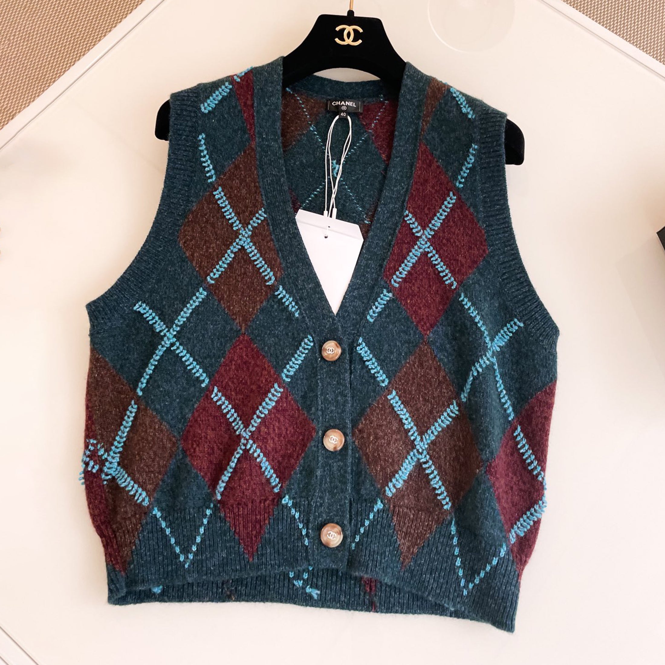Women's spring and fall plaid retro fashion college style knitted Vest single-breasted tops Ngvp #8939