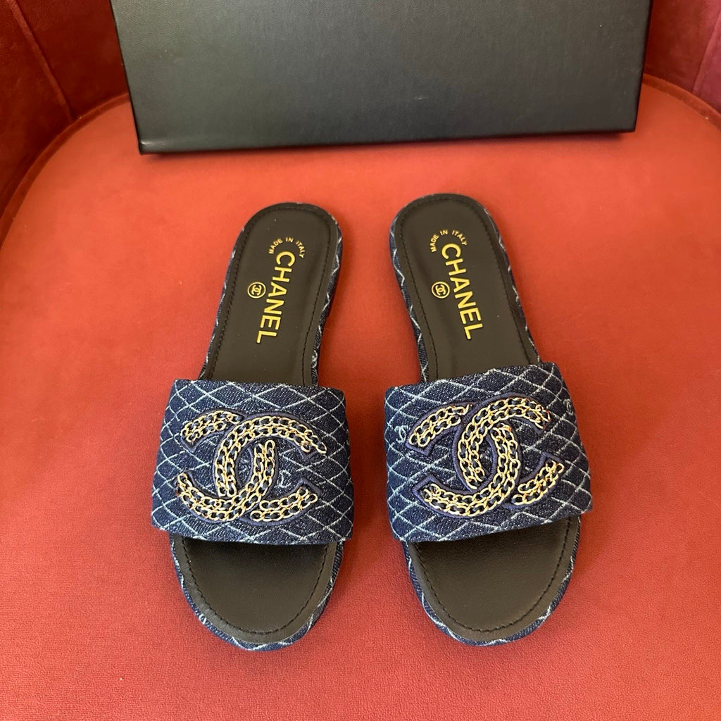 CC Women's Spring Summer Leather Logo Slippers Solid Color Woven Shoes Fashion Casual Trend Elegant Sandals #81417