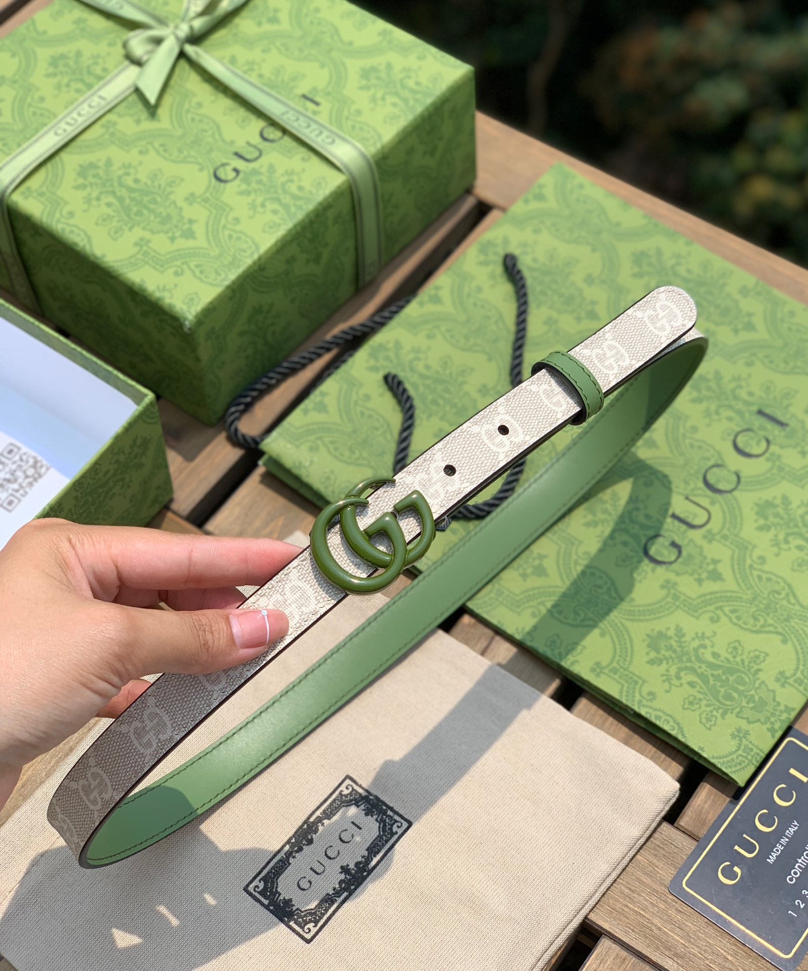 Women's GG Shape Smooth Buckle Belt  Width 4cm #97478