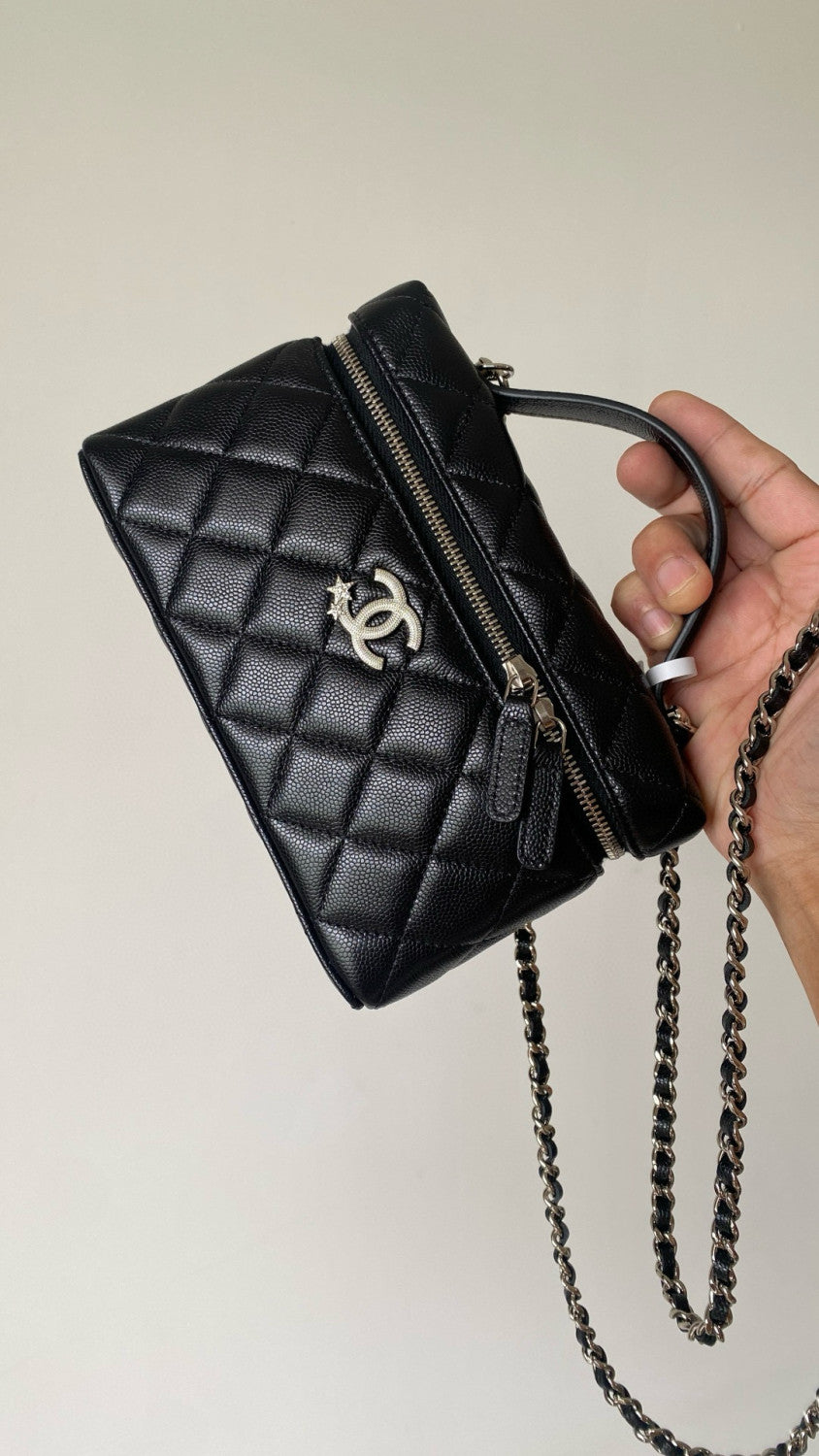 Women's Solid Color Rhinestone Star Logo Chain Calfskin Handbag Makeup Bag Bags #77689