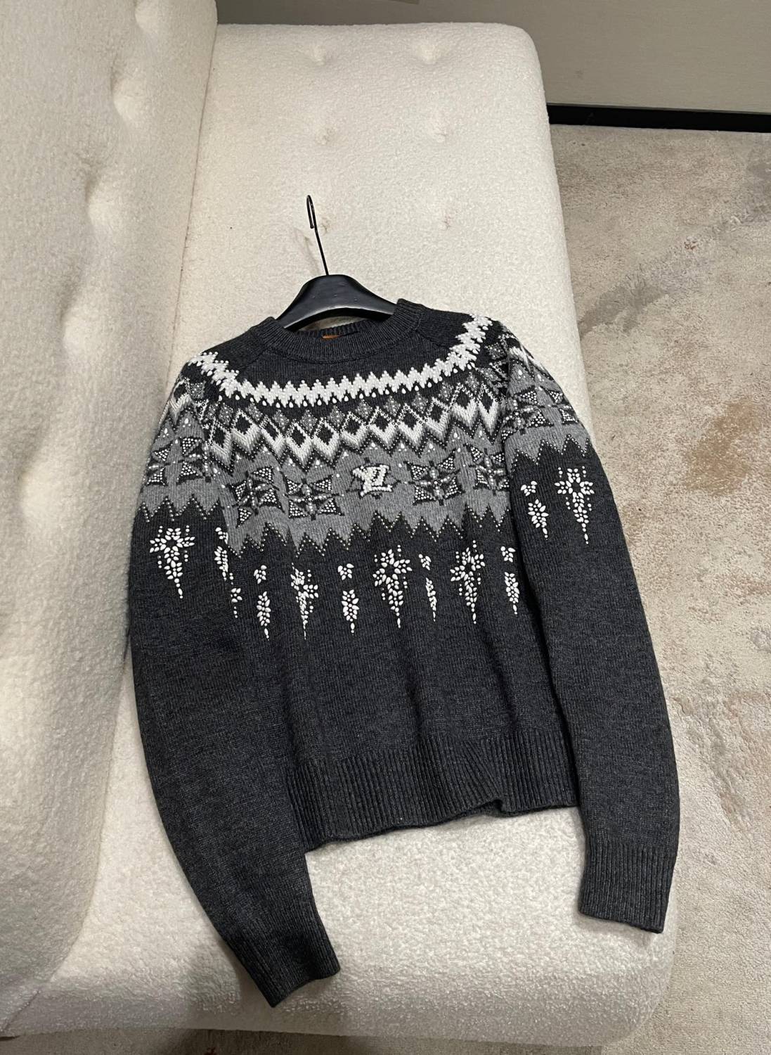 Men's Spring & Autumn Crew Neck Gray & White Embellished Cotton Wool Knit Sweater #74322