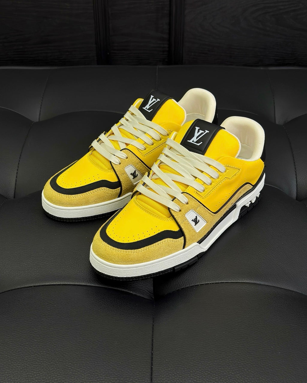 LV Trainer Men's And Women's Solid Color Cowhide Leather Round Toe Low Top Lace-up Sneakers Shoes #77891