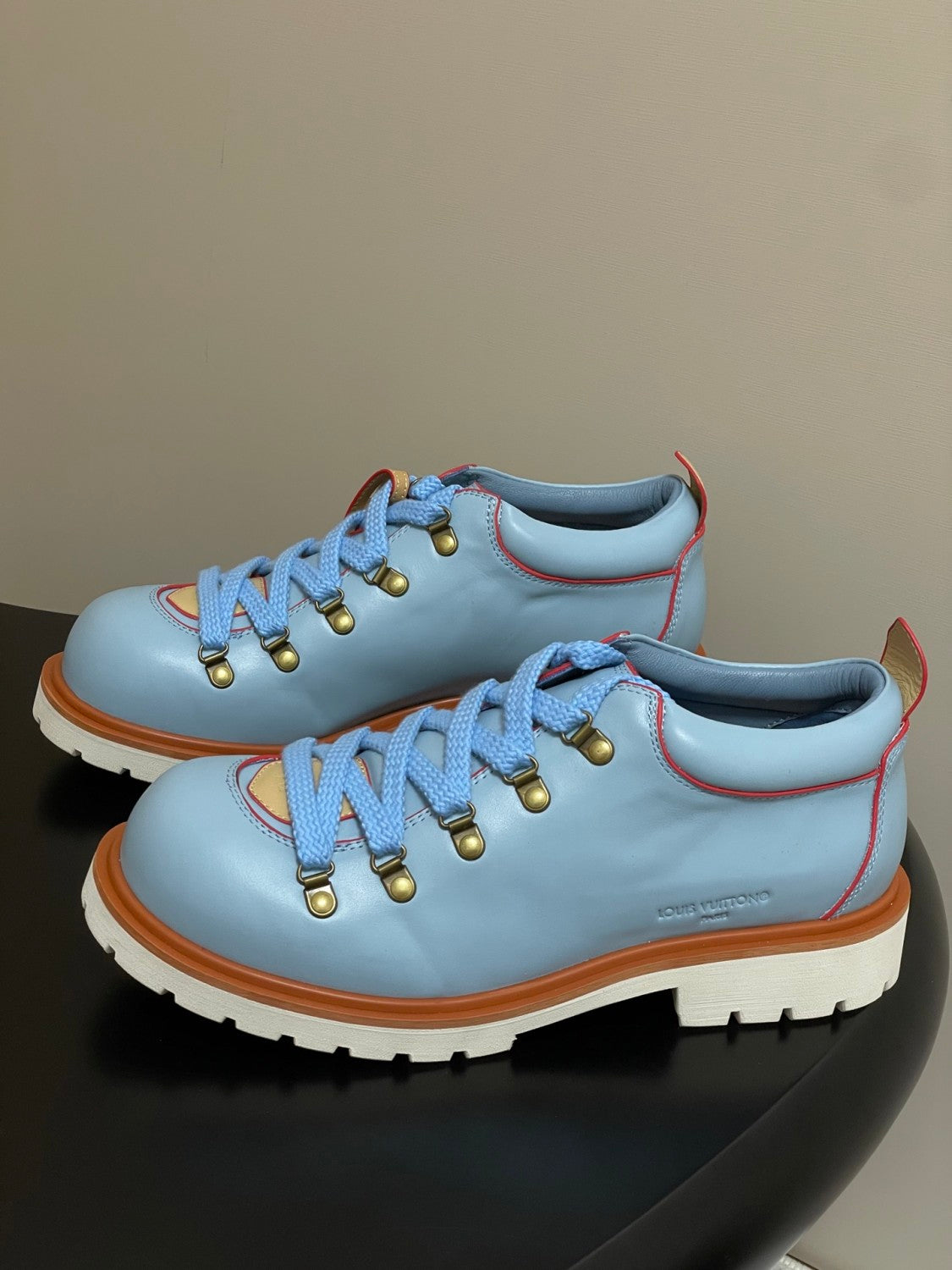 LV Remix Men's and Women's Summer Solid Color Cowhide Round Toe Lace-up Thick Sole Casual Shoes #77841