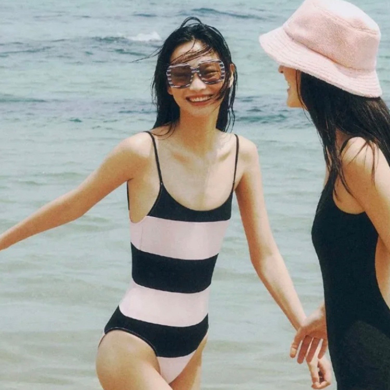 Women's Spring And Summer Two-color Striped Camisole One-piece Swimsuit Elegant Retro Fashion Top Ngvp #9112