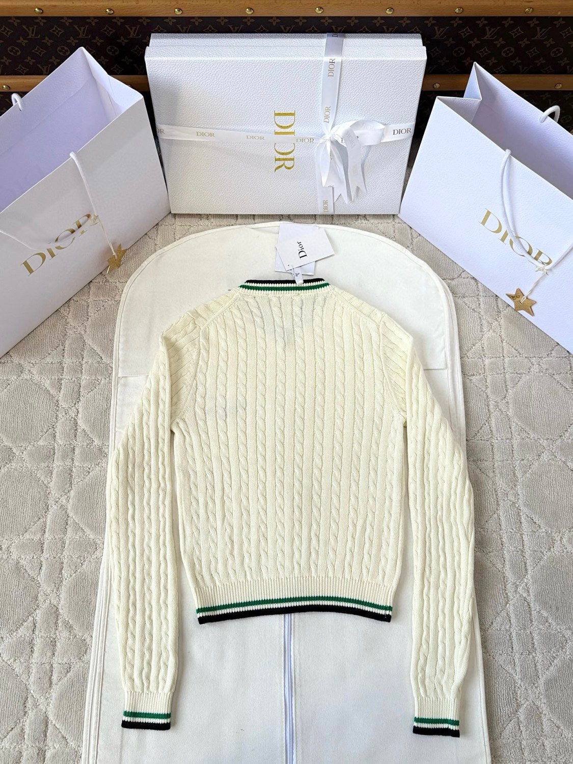 Women's Spring/Summer Solid Color Striped V-Neck Long Sleeve Knitted Sweater #77795