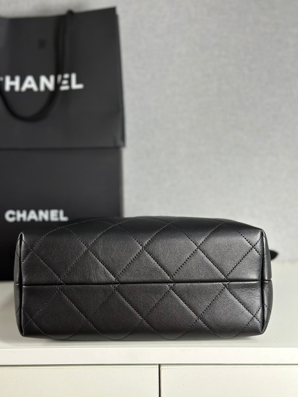 25a Hobo Full-leather Black & Gold Vertical Tote Bag Stylish Luxury Shimmering Shoulder Bag Handheld Large Capacity Bags  #82166A