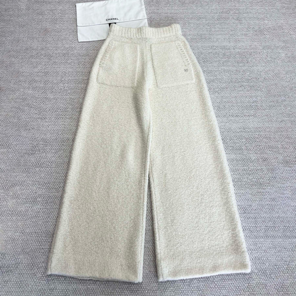 Women's Fall And Winter White Wool Single-breasted Knit Cardigan Fashionable And Elegant Straight Pants Suit Set Ngvp #1988