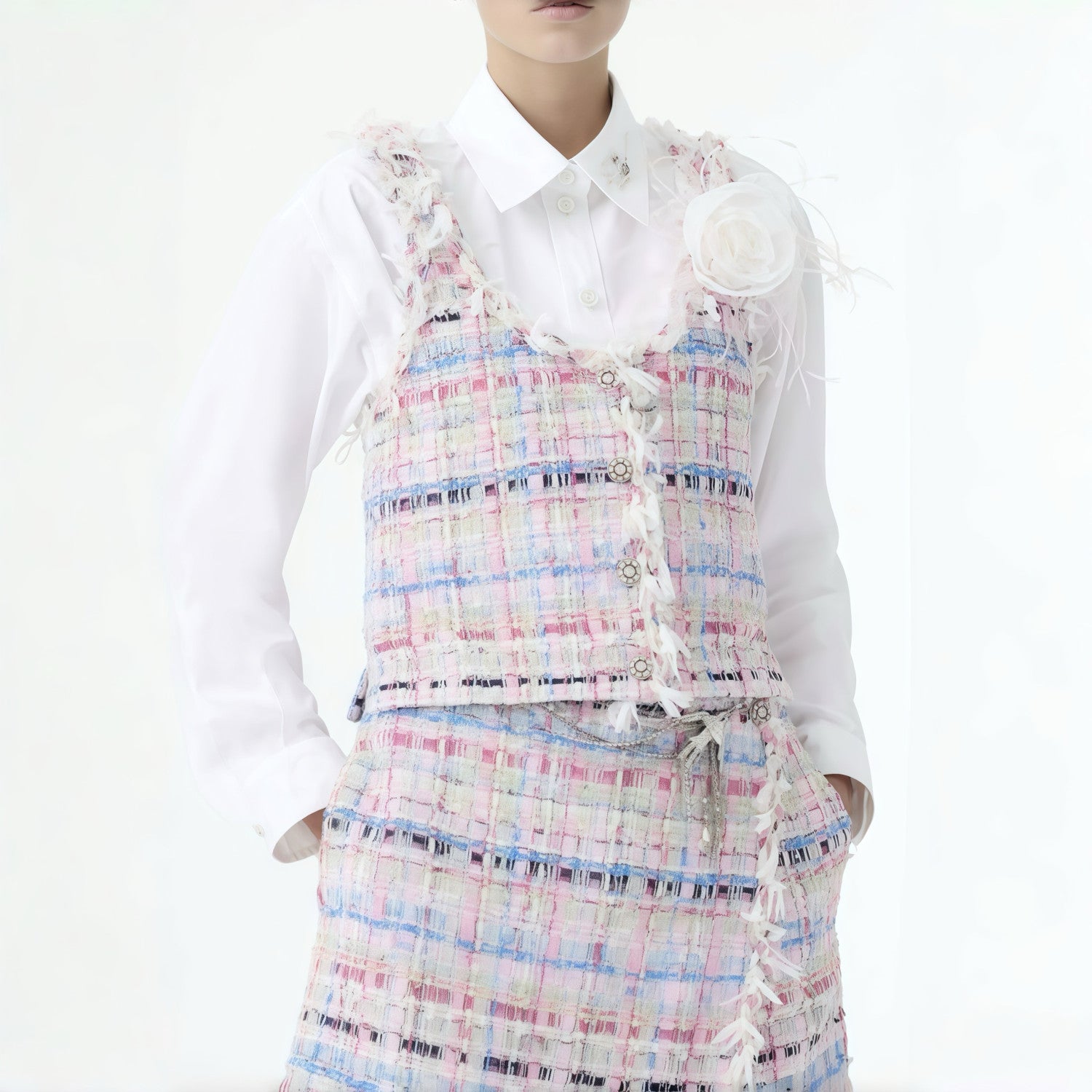 Women's Spring And Autumn High Street Cotton And Silk Tweed Multicolor Round Neck Sleeveless Vest Casual Mid Waist Shorts Ngvp #1551