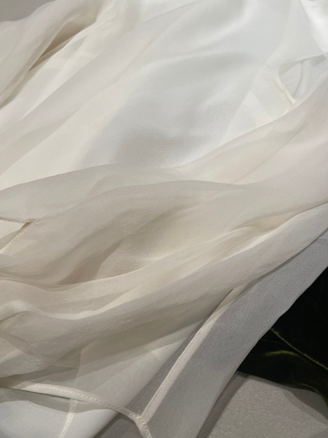 BC Women's Spring/summer Collection Loose-fit Casual Shirt With Bow Tie Structured Silk Blouse Flowing Ties And Beaded Embellishments #194480