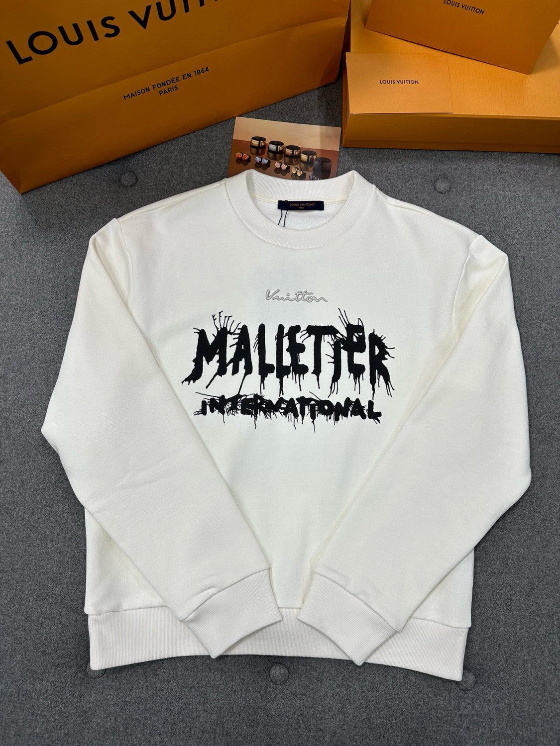 Men Women Spring Autumn Letter Printed Round Neck Long Sleeve White Sweatshirt Pullover #97889