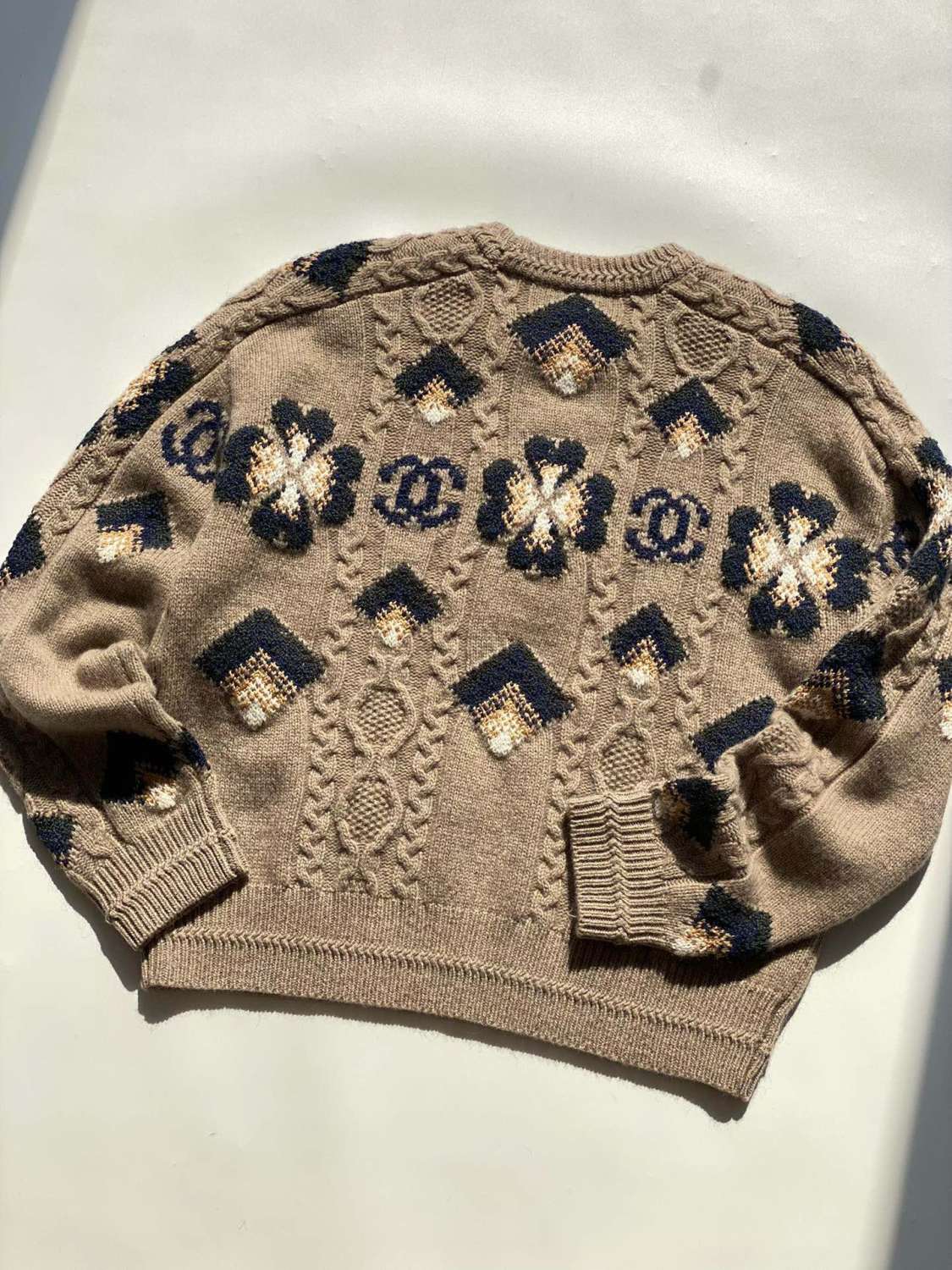 Women's Fall And Winter Clover Jacquard Round Neck Knit Long Sleeve Pullover Sweater #74427