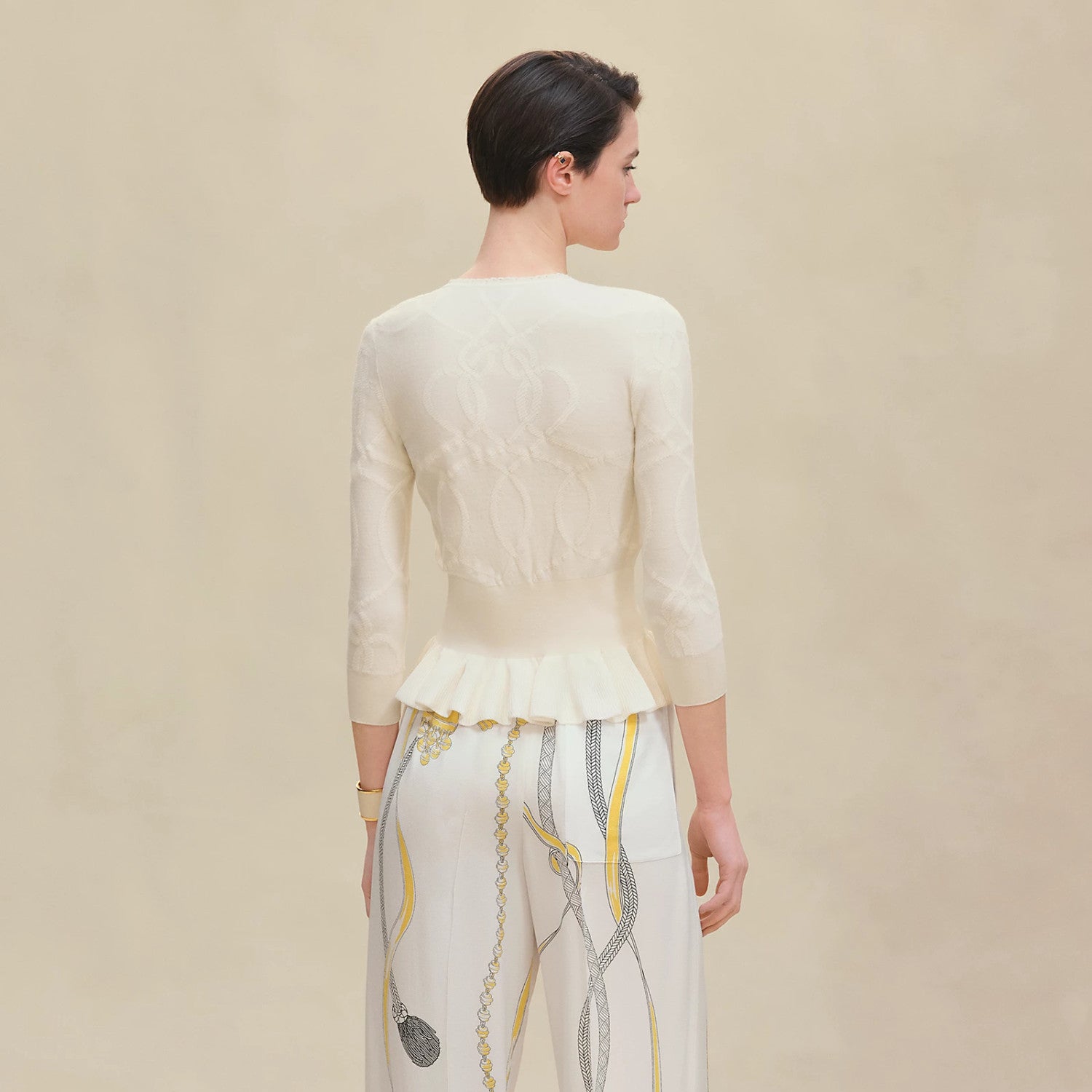 Palefroi Remix  Light Half-length Sleeves Cardigan Women's Knitted Elegant Lace Single Breasted Knit Sweater Fashion Casual Short Round Neck Sweater Cardigan Ngvp #2228