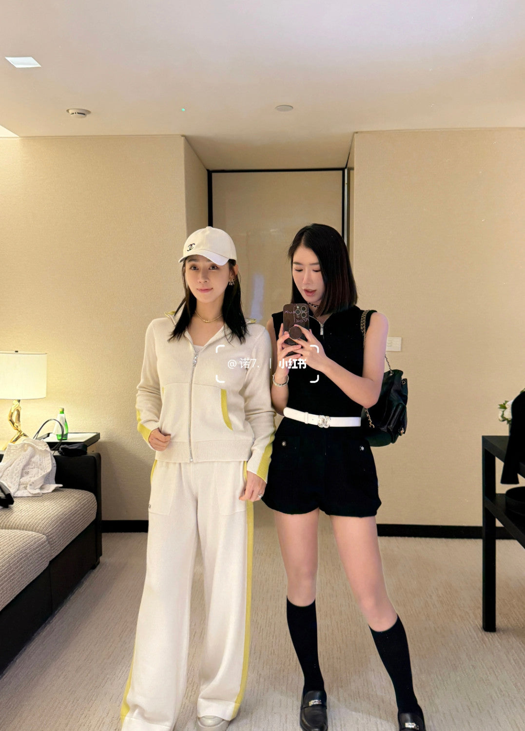 Women's Neige Ski Collection Cashmere Knit Zipper Hooded Cardigan Jacket Casual Stretch Shorts Ngvp #9879