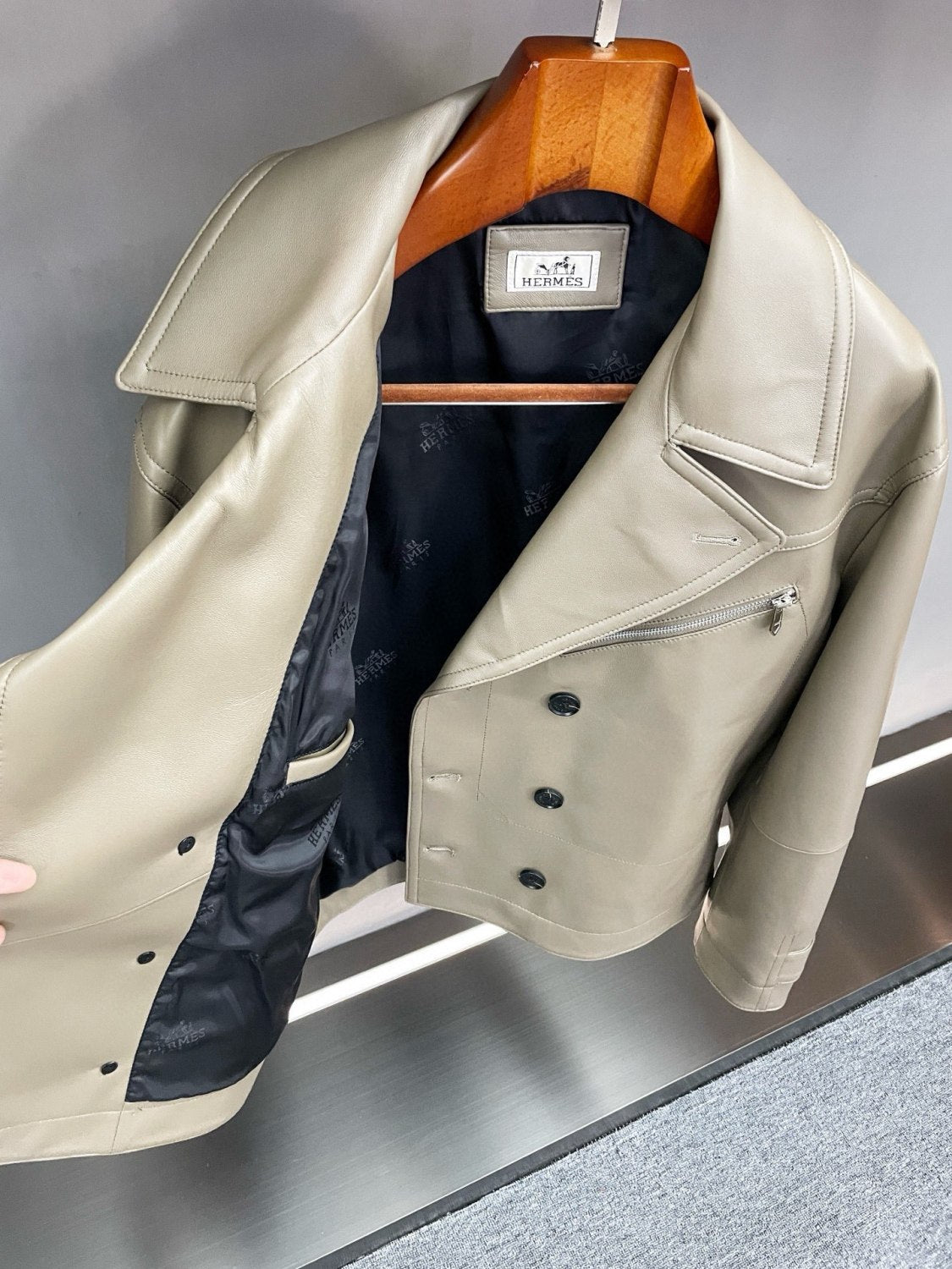 Men's 2025FW New Zealand Sheepskin Leather Jacket Double-breasted Bomber Jacket #194116