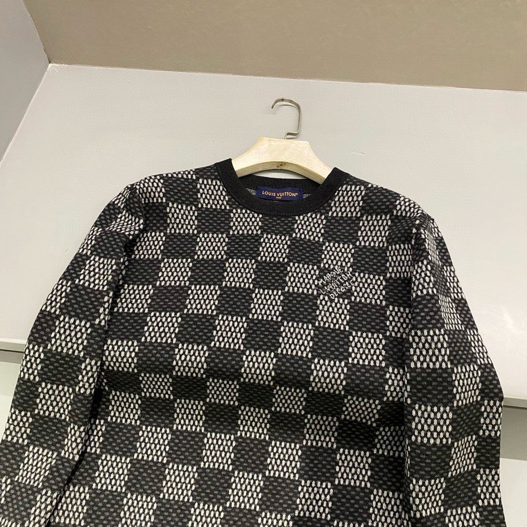 Men's Spring and Autumn Black Checkerboard Print Logo Pattern Round Neck Long Sleeve Sweater #73594