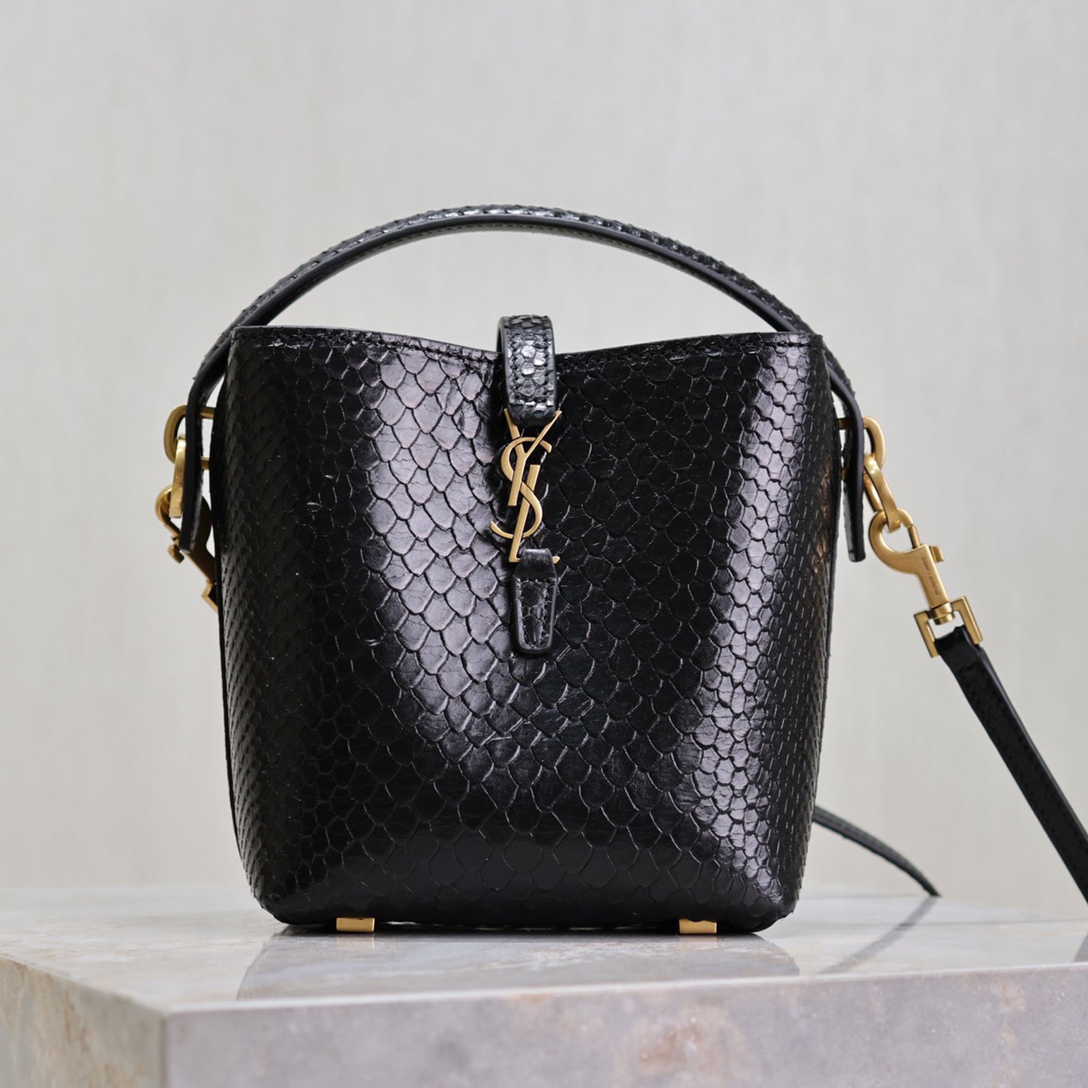 YS Women's LE 37 Logo Hook Buckle mini Small Glossy Solid Color Bucket Bag Suede Leather Handbags Casual Bags 7490362R20W9207 #81334