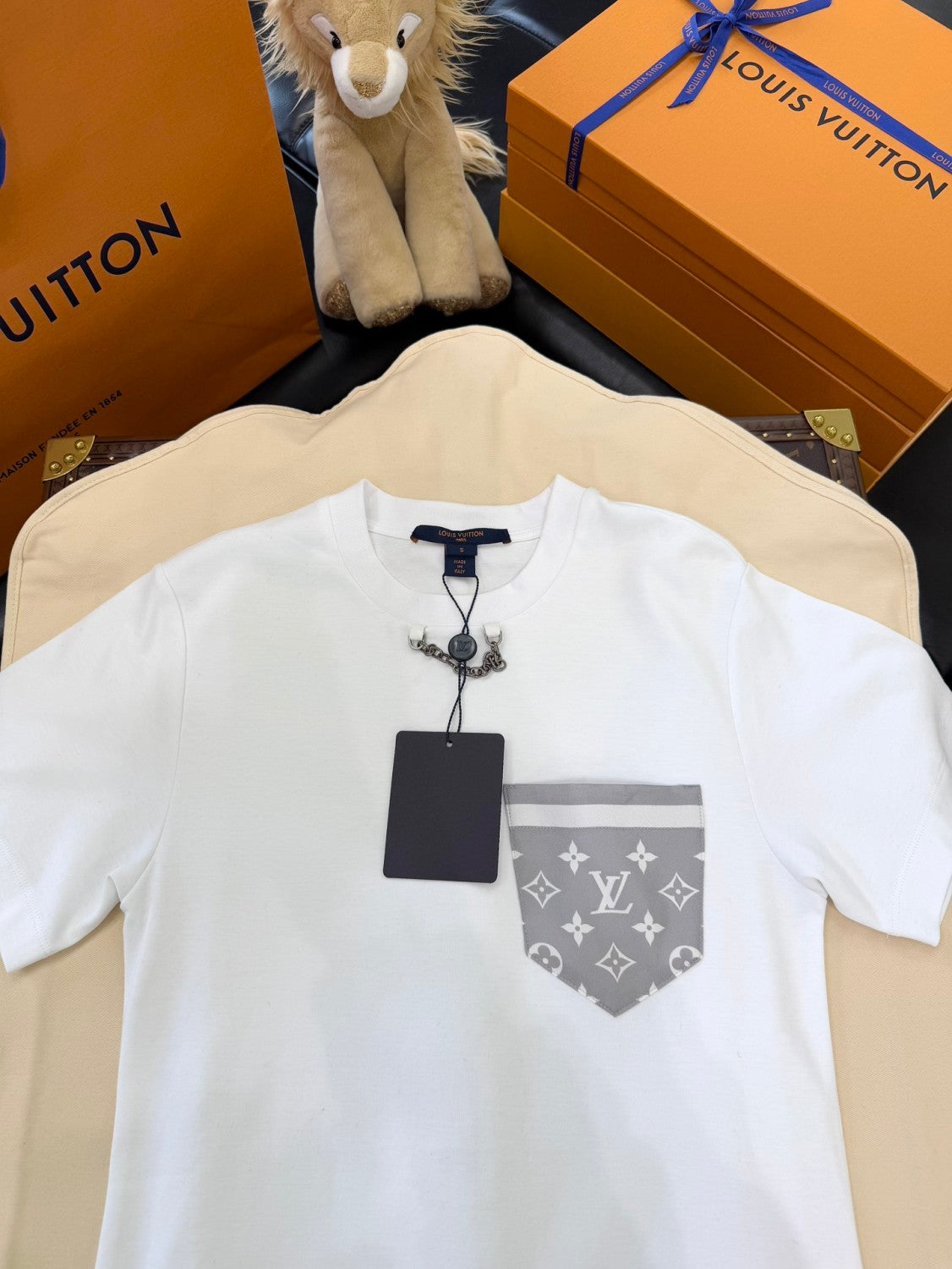 Women's Summer Letter Printed Pocket Solid Color Round Neck Short Sleeve T-Shirt #75149