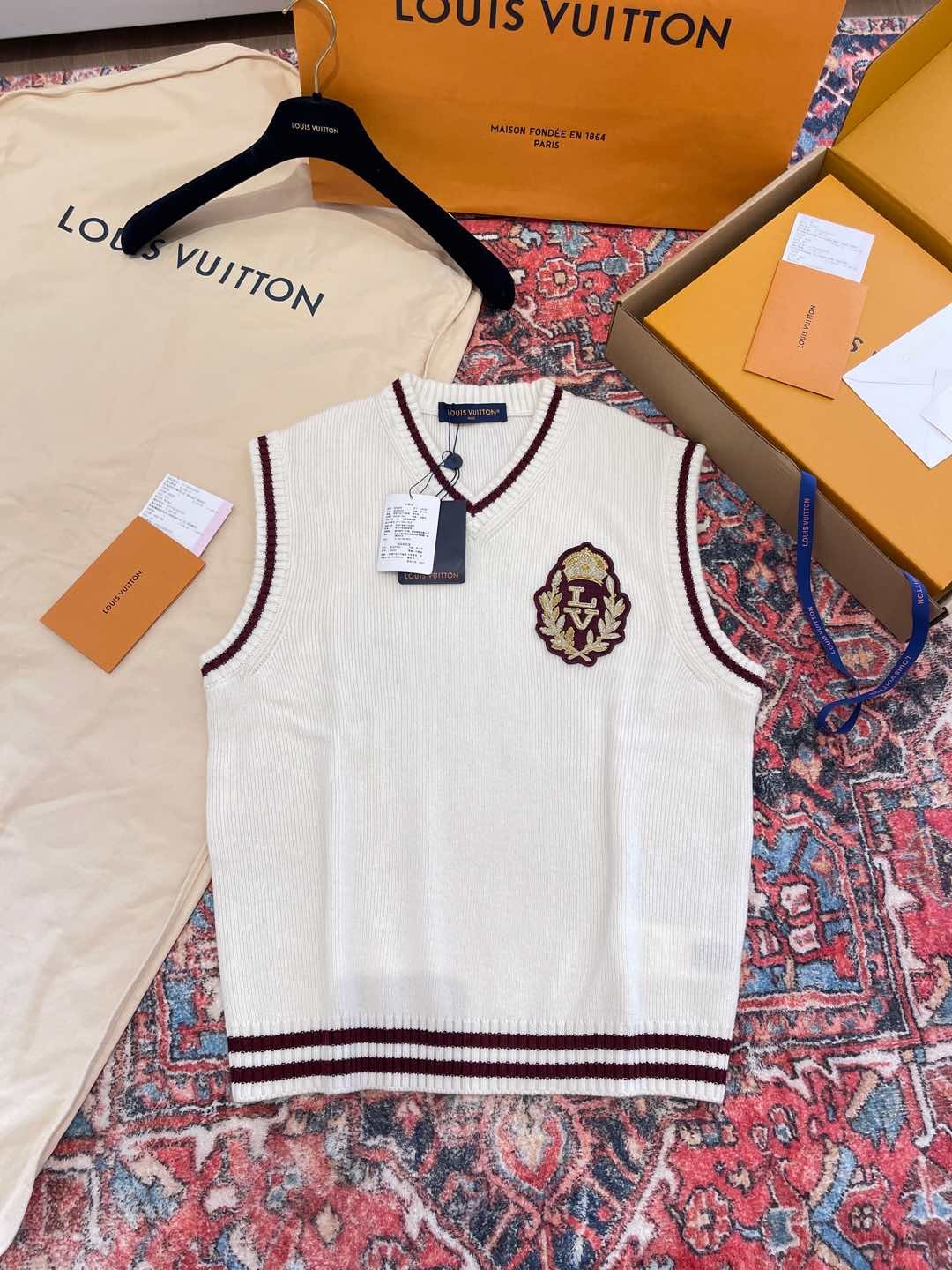 Women's Spring and Autumn Solid Color Embroidery Logo Decoration Fine Sister Sheep Wool Sleeveless Vest #74824