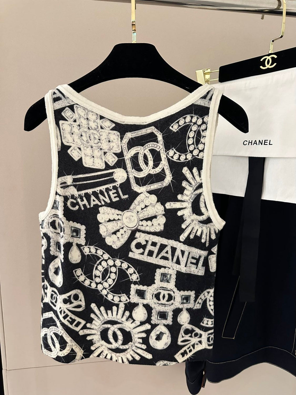 Women's Summer Fashion Trend Pattern Printed Round Neck Sleeveless Straight Top Vest #78413