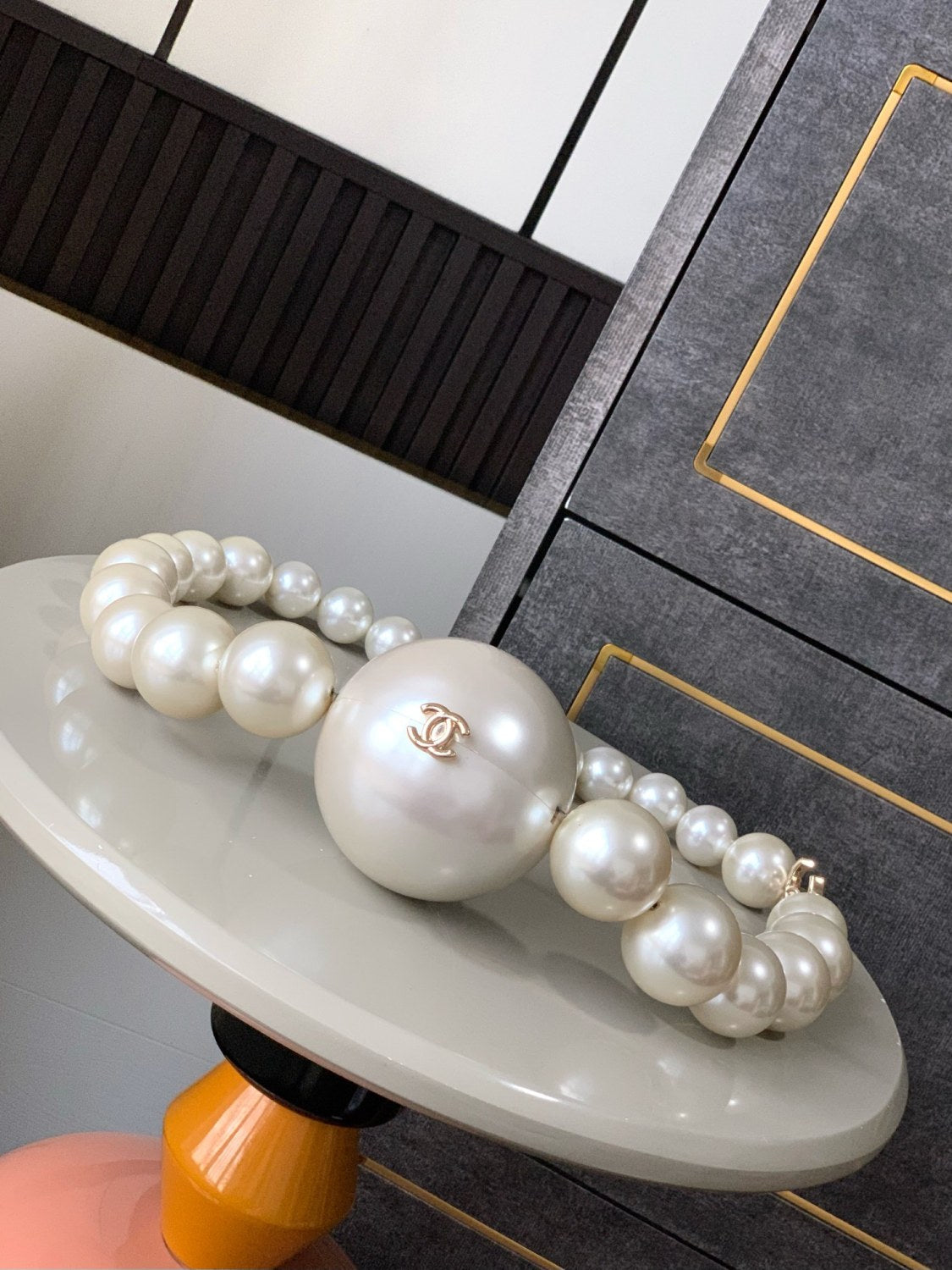 2025/26 Fall-winter Collection Pearl Necklace-inspired Structured Evening Clutch Fashionable And Exquisite Girlish-style Handbag Bag Bags #82242A